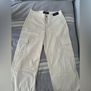 Hollister High-Rise Vintage Baggy Cargos